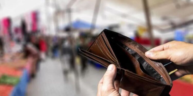 Birleşik Kamu İş Konfederasyonu: ”Açlık sınırı 24 bin 210 TL, yoksulluk sınırı da 75 bin 342 TL”