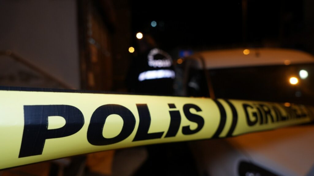 Alacak Verecek Meselesinde Kan Aktı: Husumetlisini Pompalı Tüfekle Vurdu