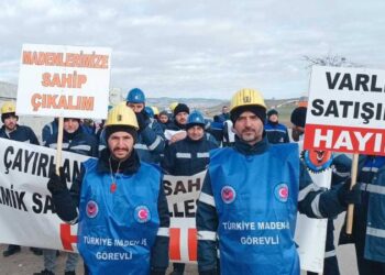 Ankara Ankara duy sesimizi bu gelen işçinin ayak sesleri!