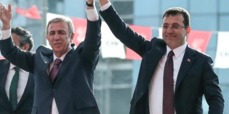 Ankara ilçe belediye başkanlarından Mansur Yavaş'a adaylık desteği