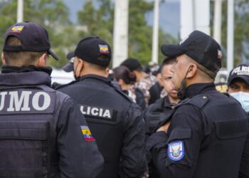 Annesi Öldürülen 9 Aylık Bebek Yolda Emeklerken Bulundu