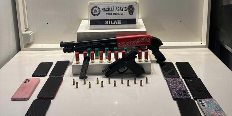 Aydın'da Fuhuş Baskını: Gözaltılar Var