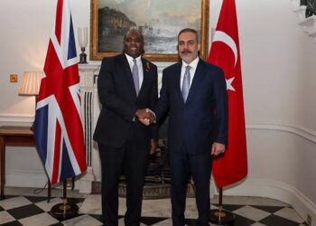 Bakan Fidan, İngiliz Mevkidaşı Lammy ile Görüştü