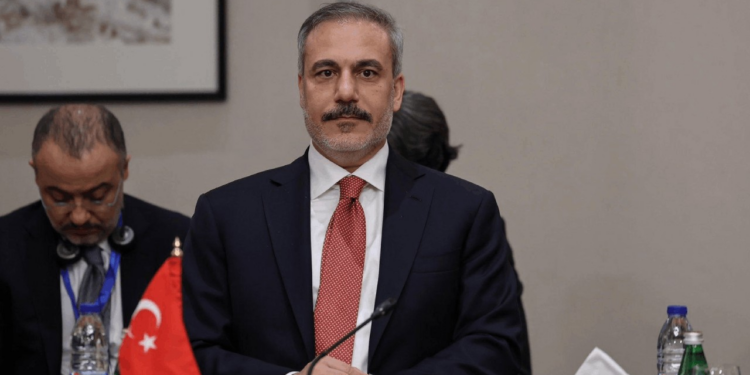 Bakan Fidan Katar'a Gidecek