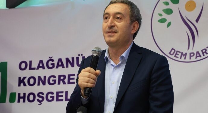 Bakırhan: 'Öcalan tarihi çağrıyı yapmaya hazırlanıyor'
