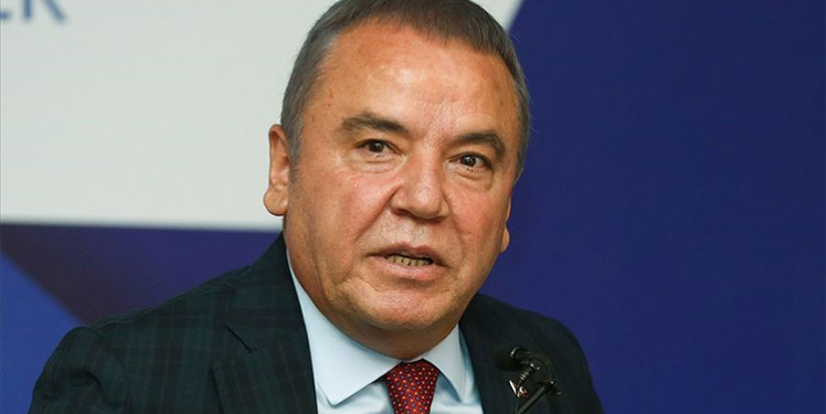 Böcek: Biri cumhurbaşkanı biri başbakan olur!