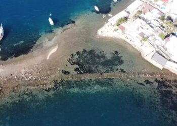 Bodrum’da deniz çekildi; tarihi ‘Kral Yolu’ ortaya çıktı