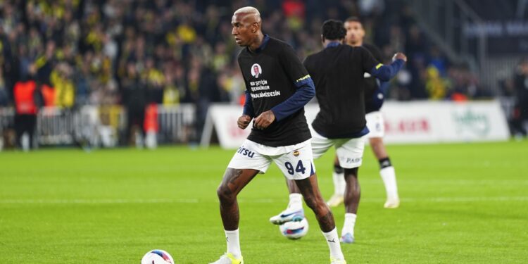 CANLI ANLATIM | Kadıköy'de İlk Gol Geldi: Fenerbahçe 0-1 Rizespor