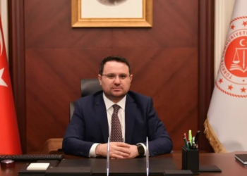CHP, Akın Gürlek'i HSK'ya şikayet etti