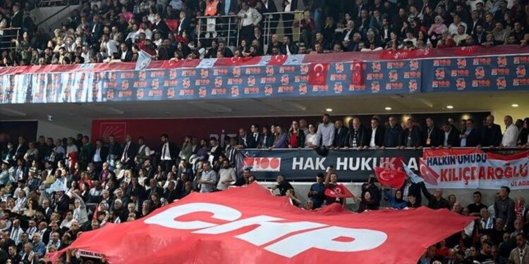 CHP’nin kurultayı için açılan davaların tümüne ret