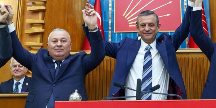 CHP'ye Geçen Cemal Enginyurt'a Soruşturma