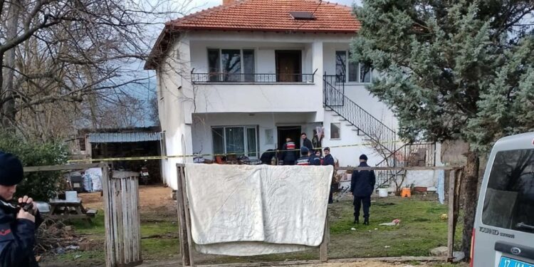 Çanakkale'de vahşet: Ceset ve baş çöp kovasında!