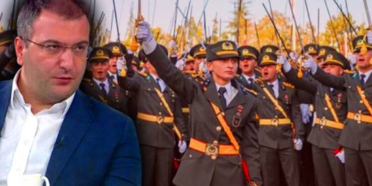 Cem Küçük'e Tepkiler Çığ Gibi! Hızını Alamadı, Yeni İhraçlar İstedi