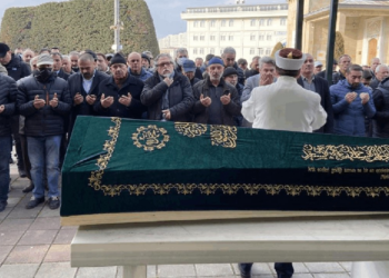 Cezaevinde İntihar Eden 'Yenidoğan Çetesi' Sanığı İlker Gönen İçin Tören