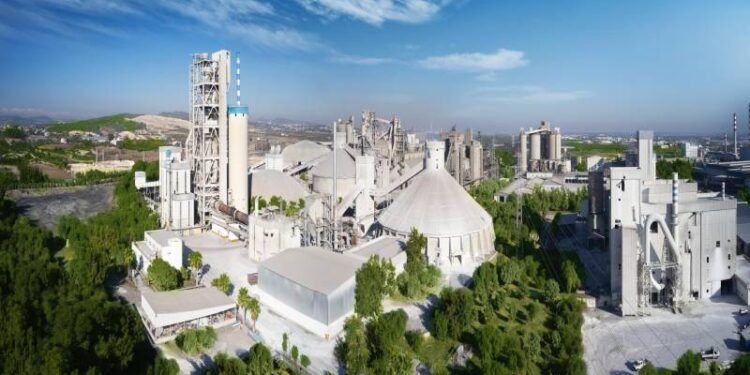 Çimsa’dan 2024 yılında 28.2 milyar TL ciro  