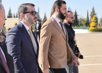 Colani'nin Türkiye ziyaretine Alevi örgütlerinden tepki; Taktığı kravat elindeki kanı kapatamaz"