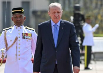 Cumhurbaşkanı Erdoğan, Malezya’da Resmi Törenle Karşılandı