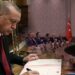 Cumhurbaşkanı Erdoğan'ın Masasında 30 İsimli Anket: Vatandaşlara Tek Tek Soruldu