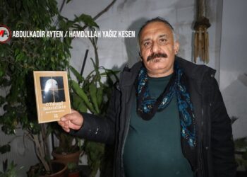 Depremin bıraktığı izi şiirleriyle anlattı