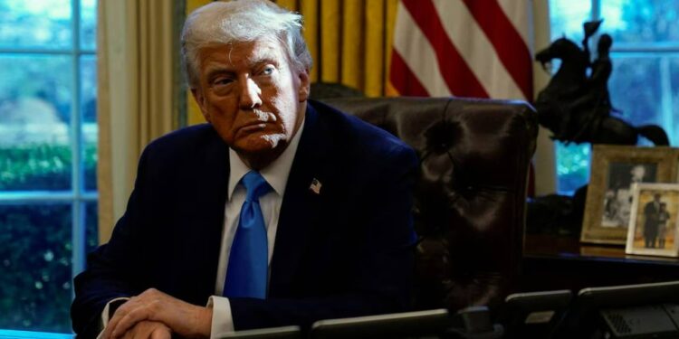 Donald Trump, Genelkurmay Başkanı'nı Görevden Aldı