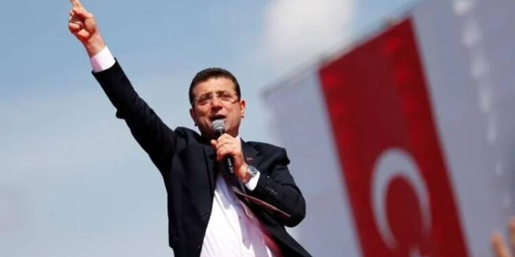 Ekrem İmamoğlu cumhurbaşkanlığı ön seçiminde resmen aday!