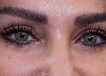 Göz renklerini değiştiriyorlar: En çok yeşil tercih ediliyor