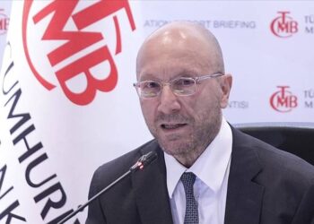 Enflasyonun yüzde 30'larda takılıp kalacağını söylemek hurafe