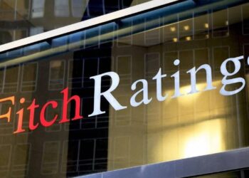 Fitch, Nissan’ın Kredi Notunu Düşürdü