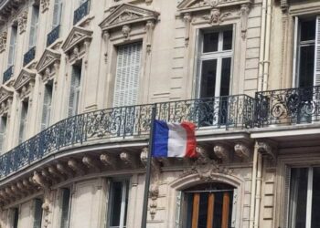 Fransa’daki Hükümet Krizi Sonlandı