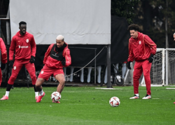 Galatasaray'ın AZ Alkmaar Maçı Kamp Kadrosu Açıklandı