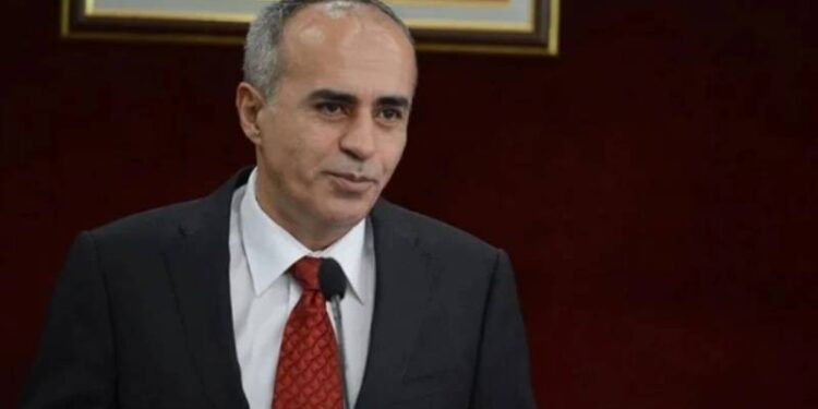 Gazeteci Ahmet Sever kimdir?