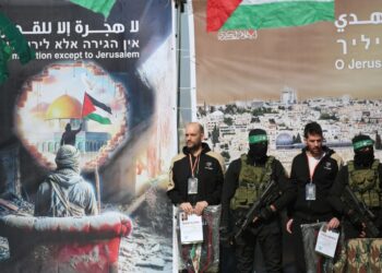 Hamas 3 rehineyi serbest bıraktı; 369 Filistinli tutsak eve döndü