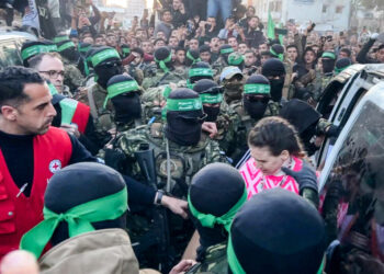 Hamas, rehine takasını süresiz olarak erteledi