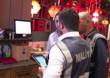 Hasılat denetimi başladı, lokantalarda kasaya Maliye elemanları oturdu