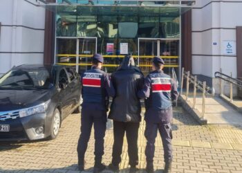 Her Gün Farklı Evde Kalarak Saklanan Firari Yakalandı