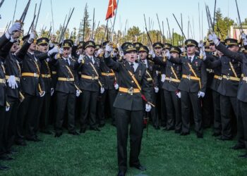İhraç Kararına Karşı Hukuk Mücadelesi... O Teğmen Harekete Geçti