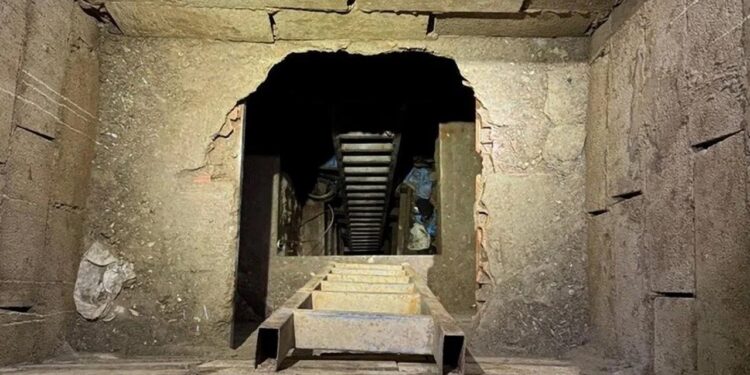 İki Ülke Arasında 'Uyuşturucu Tüneli' Bulundu