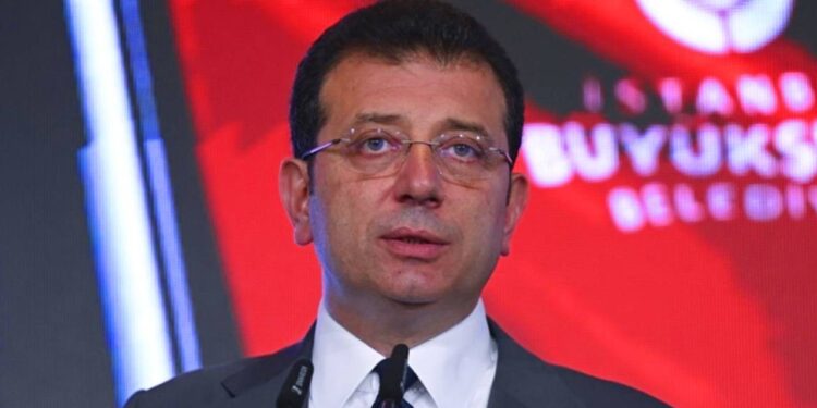 İmamoğlu'ndan CHP'li 9 Belediyeye Yönelik Operasyonlara Tepki