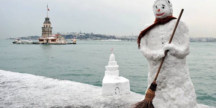 İstanbul'da Valilik ve AKOM'dan uyarı: Kar geliyor