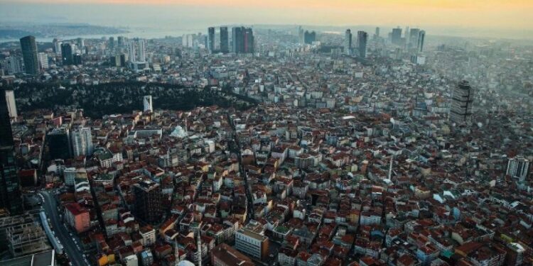 İstanbul'da konut aidatlarında büyük artış!