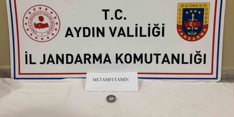 Jandarma Harekete Geçti: Uyuşturucu Kullanan 9 Kişi Yakalandı