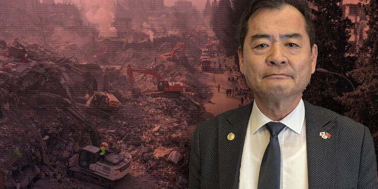 Japon Deprem Uzmanı 'Şimdiye Kadar Duymadınız' Diyerek Açıkladı... Yanından Bunu Hiç Ayırmıyor