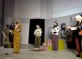 Kerboran’da ‘Bekoyê Ewan’ oyunu sahnelendi