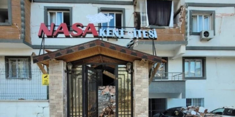 Kiracı depremzede davayı kazandı: Müteahhit, 243 bin lira eşya tazminatı ödeyecek