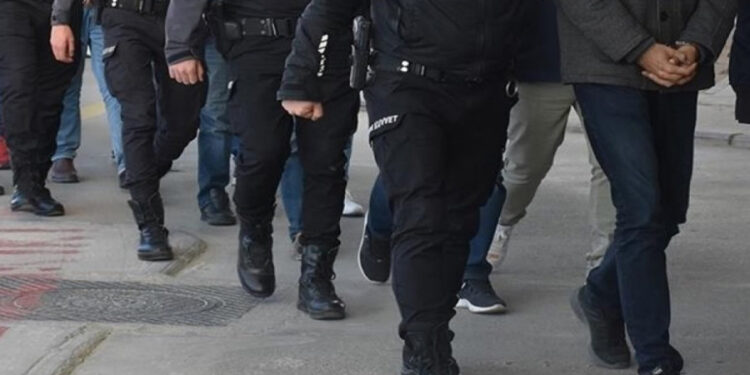 Konya merkezli 12 ilde nefret operasyonu: 21 gözaltı