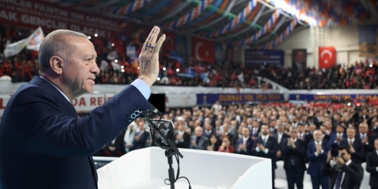 Kulis: Cumhurbaşkanı Erdoğan O İsimle Baş Başa Toplantı Yaptı, Partinin Yeni Yönetimi Belli Oldu