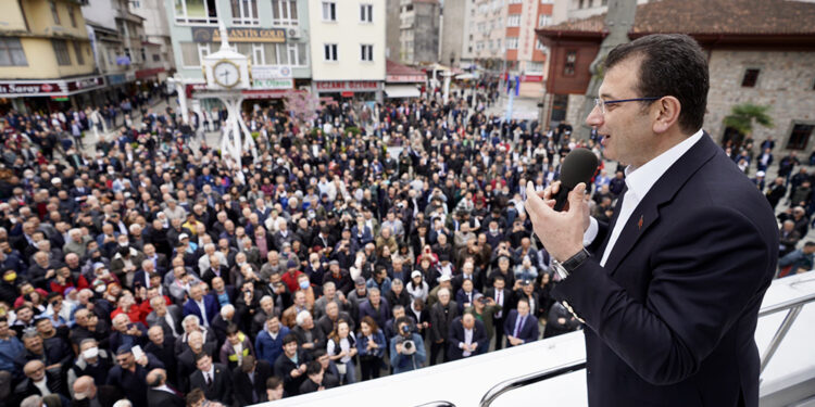 Kurmayları: “İmamoğlu cumhurbaşkanı seçilirse, ilk gün kaç kararname imzalayacağı bile belli!”