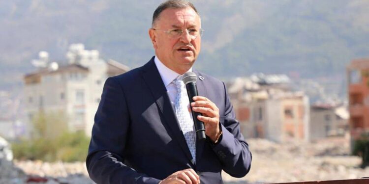 Lütfü Savaş, CHP Kurultayı’nın iptali için dava açtı