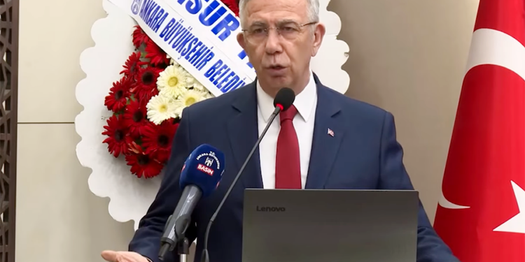 Mansur Yavaş ‘parlamenter sistem’ dedi, TÜSİAD’a destek verdi: “Hiç kimse konuşmasın istiyorlar!”