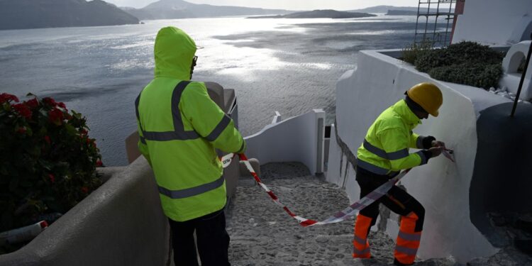 Ön rapor hazır: Santorini'deki deprem Türkiye'de 5 şiddetinde hissedilecek